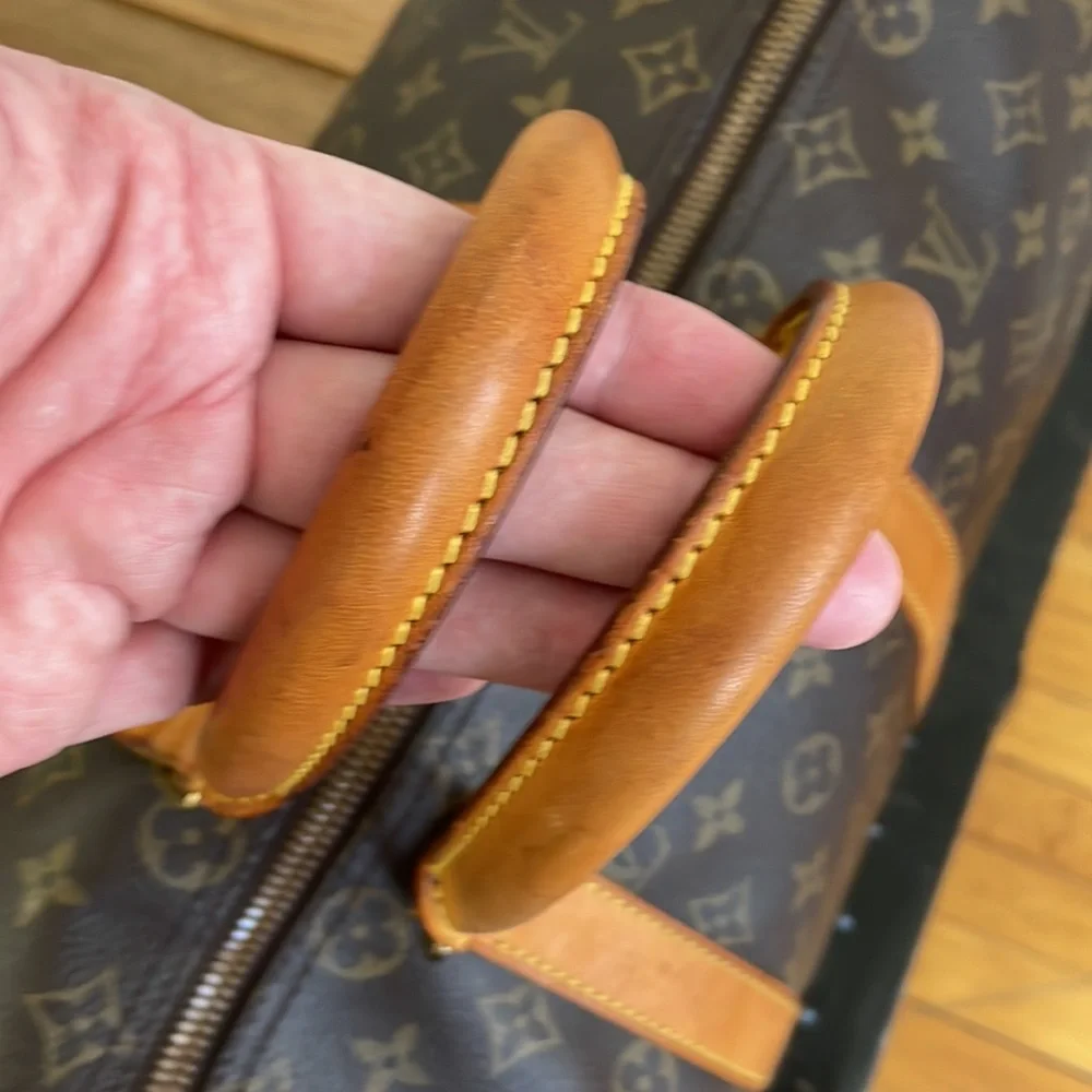 Louis Vuitton Bandouliere Keepall 45 Travel Bag. - Picture 5 of 15